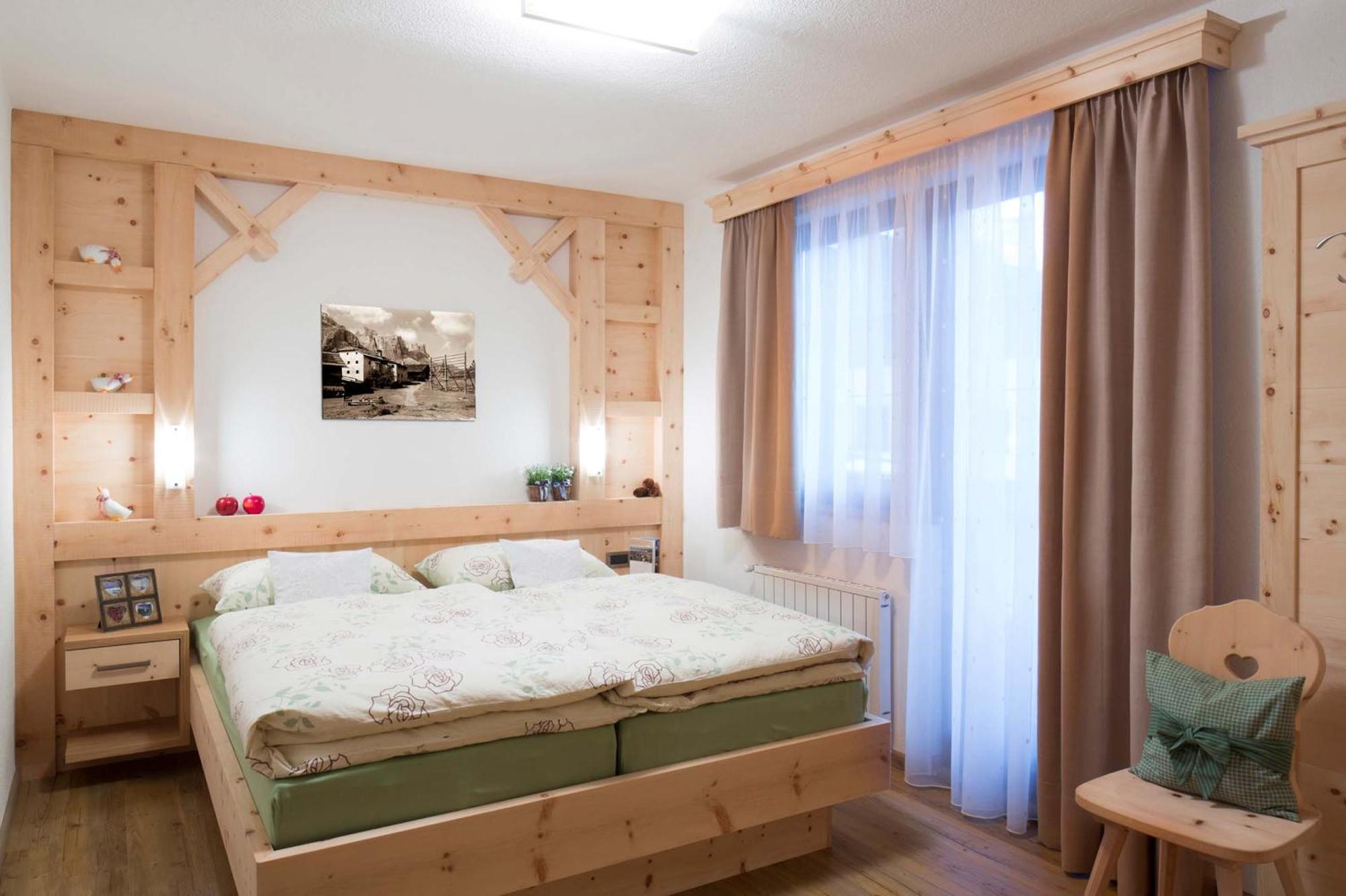 Alpin Apartments Colfosco Kamer foto