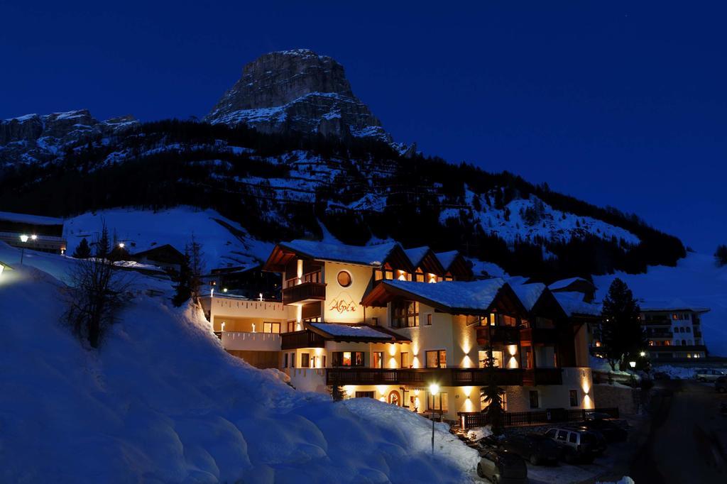 Alpin Apartments Colfosco Buitenkant foto
